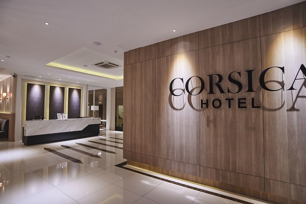 Corsica Hotel Kulai Exterior photo